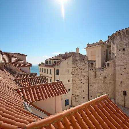 Sun Ammarulla * Split