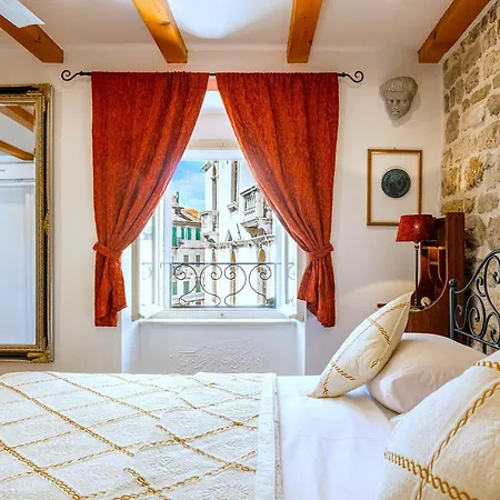 Sun Ammarulla Apartment