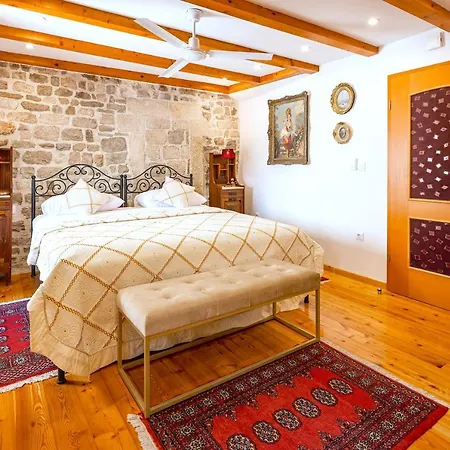 Sun Ammarulla Apartment